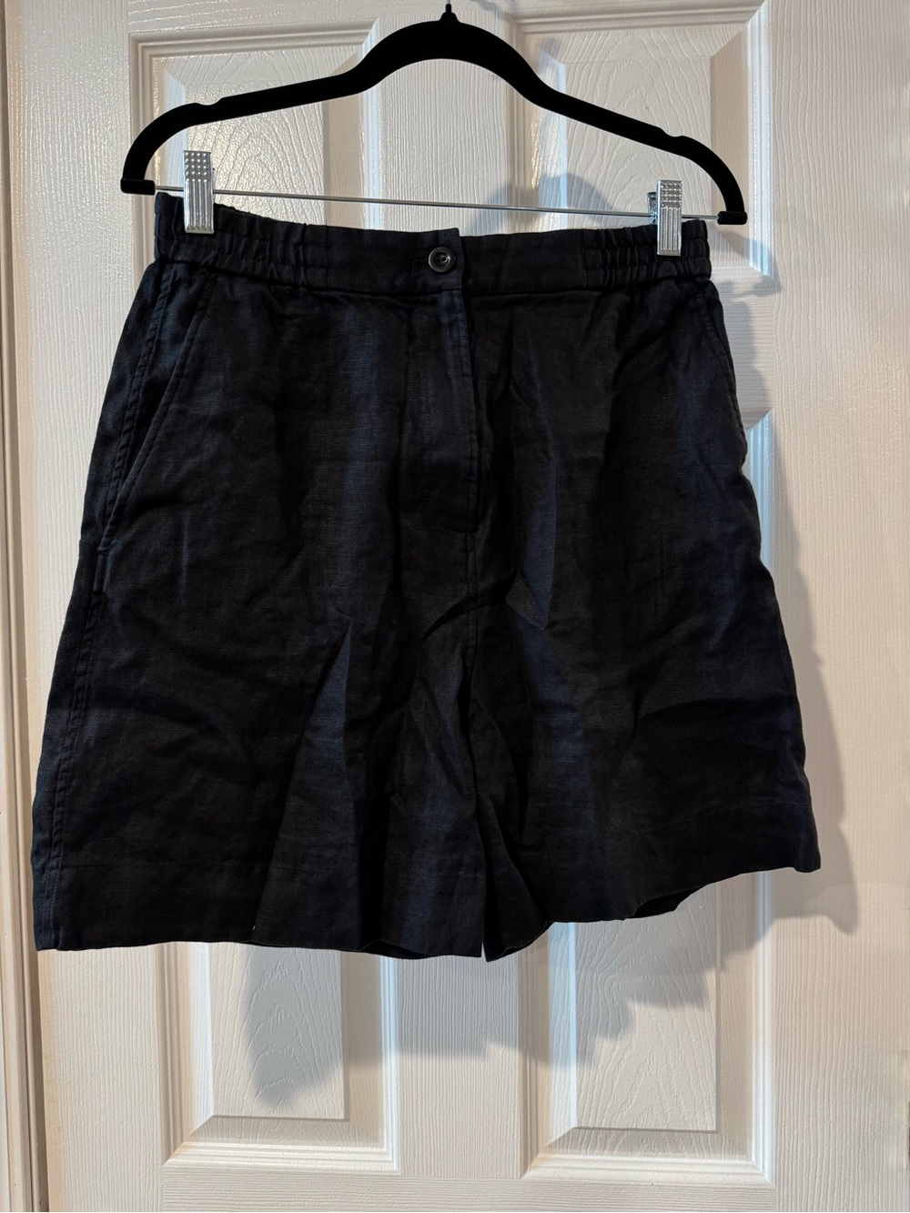 Cos 100% linen Classic Black Linen Blend Shorts size small